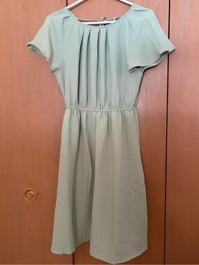 Hem & Thread Mint Green Short Sleeve Midi Dress
